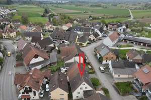 Bauernhaus mit großer Scheune - Garagen und weiteren Ausbaumöglichkeiten - Singen-Friedingen – Die vollständige Adresse der Immobilie erhältst du vom Anbieter., 78224 Singen (Hohentwiel) – Vorschaubild 4