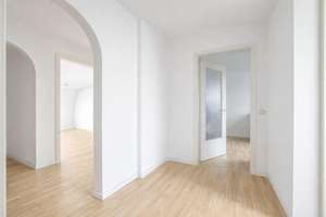 Helle DG-Wohnung mit gutem Grundriss Neubau 1998 *** Mit Balkon und Tiefgaragenstellplatz – Moissistraße 10, 12489 Adlershof, Berlin – Vorschaubild 10