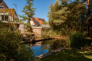 Bezugsfreies Zweifamilienhaus mit Schwimmteich, Wintergarten und parkähnlichem Grundstück – 33729 Heepen, Bielefeld – Vorschaubild 2