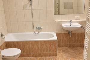 Gohlis-Mitte: Gepflegte 2-Zimmerwohnung mit EBK, Parklage & flexiblem Grundriss – 4157 Gohlis-Mitte, Leipzig – Vorschaubild 4