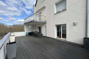 Modernisiertes Mehrfamilienhaus mit drei Wohneinheiten, Terrasse, Balkon & 5 Garagen – Die vollständige Adresse der Immobilie erhältst du vom Anbieter., 66123 St. Johann, Saarbrücken – Vorschaubild 6