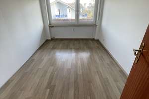 4,5-Zimmer-Wohnung in Waldshut-Tiengen – Die vollständige Adresse der Immobilie erhältst du vom Anbieter., 79761 Waldshut-Tiengen – Vorschaubild 3
