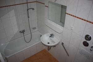 2 Zimmerwohnung direkt neben Parkanlage – Knappertsbuschstr. 39, 81927 Englschalking, München – Vorschaubild 5
