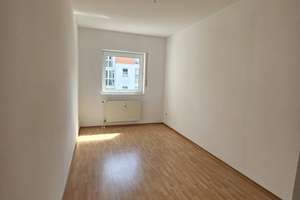 Wiesbaden-Biebrich: Stilvolle 3-Zimmer-Wohnung unweit des Rheinufers – Rheingaustraße 99a, 65203 Biebrich, Wiesbaden – Vorschaubild 12