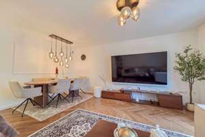 Ankommen und Wohlfühlen ; Kernsanierte 3-Zimmer-Traumwohnung mit eigenem Garten – 51147 Wahnheide, Köln – Vorschaubild 1
