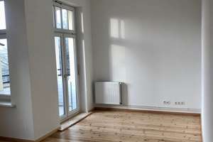 🌟 Frisch renovierter Altbautraum in Lankwitz – 3 Zimmer mit Balkon & Tageslicht-Wannenbad! 🌟
