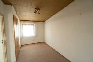 Charmantes Reihenmittelhaus mit Garage in Orschel-Hagen – Reutlingen (Kreis) – Vorschaubild 12