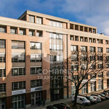 Kurzlaufmietvertrag zu besonders günstigen Konditionen. combine Transaction.