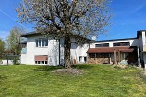 Two-Family House – A Garden Paradise for Three Generations to Live, Play & Grow – Die vollständige Adresse der Immobilie erhältst du vom Anbieter., 85302 Gerolsbach – Vorschaubild 1