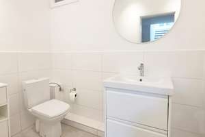  Bungalow mit großem zusätzlichen Souterrain in bester Wohnlage Meerbusch, bestehend aus 2 ETW – Camesallee 20, 40670 Meerbusch – Vorschaubild 13