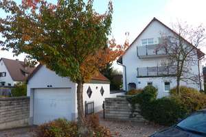 Gemütliche 2-Zimmer-DG-Wohnung in Ingolstadt-Unterhaunstadt – Winkelweg 52, 85055 Oberhaunstadt, Ingolstadt – Vorschaubild 2