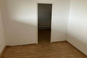 schöne 2,5 Zimmerwohnung mit Balkon – Görlitzer Str. 22, 90473 Langwasser Südwest, Nürnberg – Vorschaubild 6