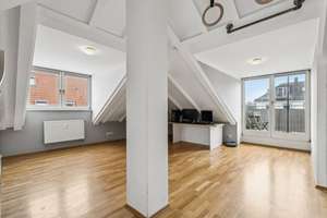 Top Lage mit Aussicht auf die Isar! 2-Zimmer-Dachgeschosswohnung in einzigartiger Lage in München – Die vollständige Adresse der Immobilie erhältst du vom Anbieter., 80469 Glockenbach, München – Vorschaubild 7
