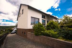 Panoramablick trifft Gartenidylle – Stilvolles Einfamilienhaus in Toplage von Erfurt – Erfurt – Vorschaubild 6
