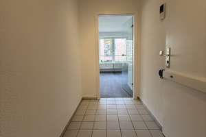 Leerwohnung - Charmante Eigentumswohnung in belebter Lage – Gossowstr. 6, 10777 Schöneberg, Berlin – Vorschaubild 3