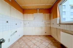 Sonnige 4-Zimmer-Wohnung mit Aufzug und Süd-Loggia – großzügig geschnitten & vielseitig nutzbar! – Die vollständige Adresse der Immobilie erhältst du vom Anbieter., 53123 Duisdorf, Bonn – Vorschaubild 11
