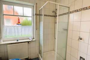 Schmuckes Einfamilienhaus mit Gartenidyll in ruhiger Lage – Die vollständige Adresse der Immobilie erhältst du vom Anbieter., 26736 Krummhörn – Vorschaubild 7
