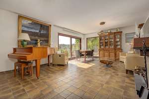 Großzügiges Ein- bis Zweifamilienhaus mit Weitblick – 65719 Hofheim am Taunus – Vorschaubild 2