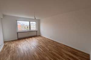 Willkommen in Moosach! Frisch renovierte 3-Zimmer-Wohnung mit Einbauküche und Balkon – Alzeyer Str. 16, 80993 Alt-Moosach, München – Vorschaubild 1