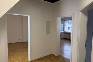 Singlewohnung mit EBK und Garage in Rheinbach Innenstadt – Die vollständige Adresse der Immobilie erhältst du vom Anbieter., 53359 Rheinbach – Vorschaubild 2