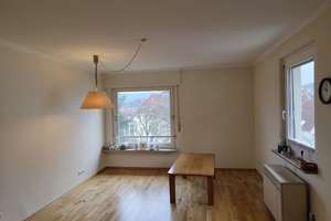 Helle 3-Zimmerwohnung mit Südbalkon in Stuttgart West – Klopstockstraße 27, 70193 Hölderlinplatz, Stuttgart – Vorschaubild 2