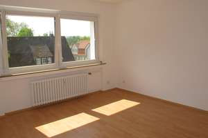 Freundliche, modernisierte 3,5-Zimmer-Wohnung mit Balkon in Gelsenkirchen-Buer – Die vollständige Adresse der Immobilie erhältst du vom Anbieter., 45897 Buer, Gelsenkirchen – Vorschaubild 18