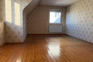 Großzügiges Einfamilienhaus in Erbach mit Einliegerwohnung in Hanglage – viel Platz & Potenzial – Die vollständige Adresse der Immobilie erhältst du vom Anbieter., 89155 Erbach – Vorschaubild 12