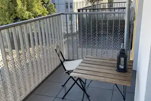 Nachmieter gesucht: 2-Zimmer-Wohnung mit Balkon im Frankenberg, Aachen – Bismarckstraße 135, 52066 Aachen – Vorschaubild 1