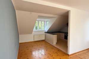 Wohnen mit Charme und Komfort – Dachgeschossjuwel im historischen Villenviertel! – Berlin – Vorschaubild 10