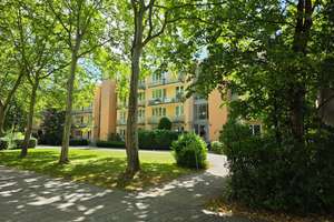 Sonnige Terrassen-Wohnung mit Blick ins Grüne in Perlach – Die vollständige Adresse der Immobilie erhältst du vom Anbieter., 81737 Neuperlach, München – Vorschaubild 3