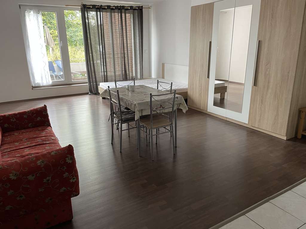 Barrierefrei! Geräumiges 1 Zimmer Appartement mit Balkon im Zentrum von Ratingen