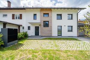 Alpenblick | Moderne Doppelhaushälfte mit Südausrichtung in ruhiger Lage – Feldernkopfstraße 11, 82467 Garmisch-Partenkirchen – Vorschaubild 1