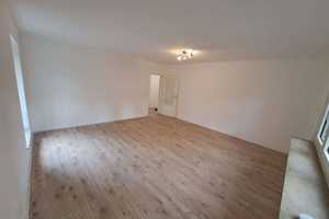 **Attraktive 2-Zimmer-Wohnung+ Küche in Duisburg** – Markgrafenstr. 110, 47166 Duisburg – Vorschaubild 8