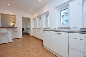 Wunderschöne, modern möblierte Wohnung in Stuttgart Mitte – Die vollständige Adresse der Immobilie erhältst du vom Anbieter., 70184 Dobel, Stuttgart – Vorschaubild 11