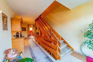 Oberdürrbach/Würzburg - geräumiges Einfamilienhaus mit Einliegerwohnung und großen Garten – Die vollständige Adresse der Immobilie erhältst du vom Anbieter., 97080 Dürrbachtal, Würzburg – Vorschaubild 4