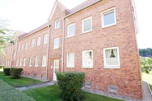 **ANFRAGESTOPP**Sehr schöne 1,5 Zimmer Dachgeschoss Wohnung in der Selenter Straße