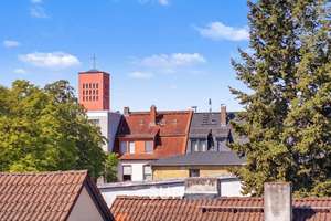 2 ZIMMER AM MAINUFER & RENNBAHNPARK – Leben mit Loggia in Niederrads Bestlage