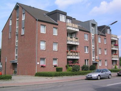 Schön geschnittene Wohnung mit Balkon! Wohnberechtigungsschein erforderlich!