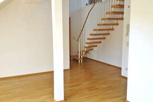 Extravagante 3-R-Maisonette, Aufzug, TG, im Stadtteilzentrum DD-Plauen (Uninähe)