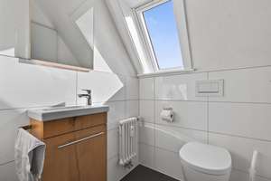 Wohnjuwel in der Durlacher Altstadt: Charmante 4,5-Zi.-Maisonette-Eigentumswohnung mit Stellplatz – Die vollständige Adresse der Immobilie erhältst du vom Anbieter., 76227 Durlach, Karlsruhe – Vorschaubild 9