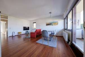 Sofort frei - Sanierte 3 Zimmer-Wohnung (83qm) mit EBK, Terrasse und Balkon in Untertürkheim – Rotenberger Steige 2, 70327 Gehrenwald, Stuttgart – Vorschaubild 8