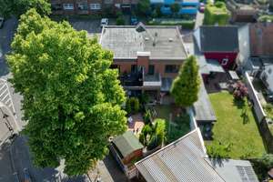 Attraktive Doppelhaushälfte mit Garage in Benrath – Die vollständige Adresse der Immobilie erhältst du vom Anbieter., 40597 Benrath, Düsseldorf – Vorschaubild 2