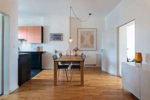 *RUHIG WOHNEN, ZENTRAL LEBEN* LUDWIGS-VORSTADT 2-ZIMMER-WOHNUNG MIT BALKON IN GEFRAGTER LAGE – Die vollständige Adresse der Immobilie erhältst du vom Anbieter., 80337 Am Schlachthof, München – Vorschaubild 2