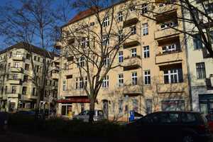 Bezugsfrei! Sehr helle, ruhige 2-Zi-Wohnung direkt an der Bänschpromenade – Bänschstraße 75, 10247 Berlin – Vorschaubild 2