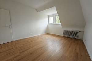 Erstbezug nach Sanierung, helle 2,5-Zimmer-DG-Wohnung in Essen-Stadtwald – Frankenstraße 252, 45134 Stadtwald, Essen – Vorschaubild 10
