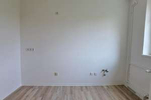 ! Erstbezug nach Sanierung - 3 Raum Wohnung ! – Walbecker Str. 51, 39110 Stadtfeld West, Magdeburg – Vorschaubild 5