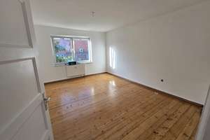 Helle, gut geschnittene 3 Zi.-Whg , 80 m², Einbauküche, 2 Balkone – Hasseldiecksdammerweg 7, 24114 Südfriedhof, Kiel – Vorschaubild 2