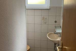 Modernisiertes Siedlungshaus mit großem Garten, Doppelgarage und viel Nutzfläche, nahe Biberach – Die vollständige Adresse der Immobilie erhältst du vom Anbieter., 88447 Warthausen – Vorschaubild 7