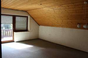 Haus mit Potenzial für Homeoffice und/oder Einliegerbereich – Die vollständige Adresse der Immobilie erhältst du vom Anbieter., 86450 Altenmünster – Vorschaubild 19