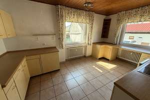 3 Familienhaus mit Garagen, Garten und Balkon sowie PV Anlage – Niederwaldstraße 17, 76532 Sandweier, Baden-Baden – Vorschaubild 10